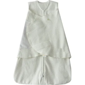 This pale sage green baby sleep sack is highly absorbent and made of high-density 100% cotton for premium infant comfort. OEM, ODM, and Customized custom-ready; every unit is guaranteed to be technically capable of passing 2026 OEKO-TEX and GOTS certifications.