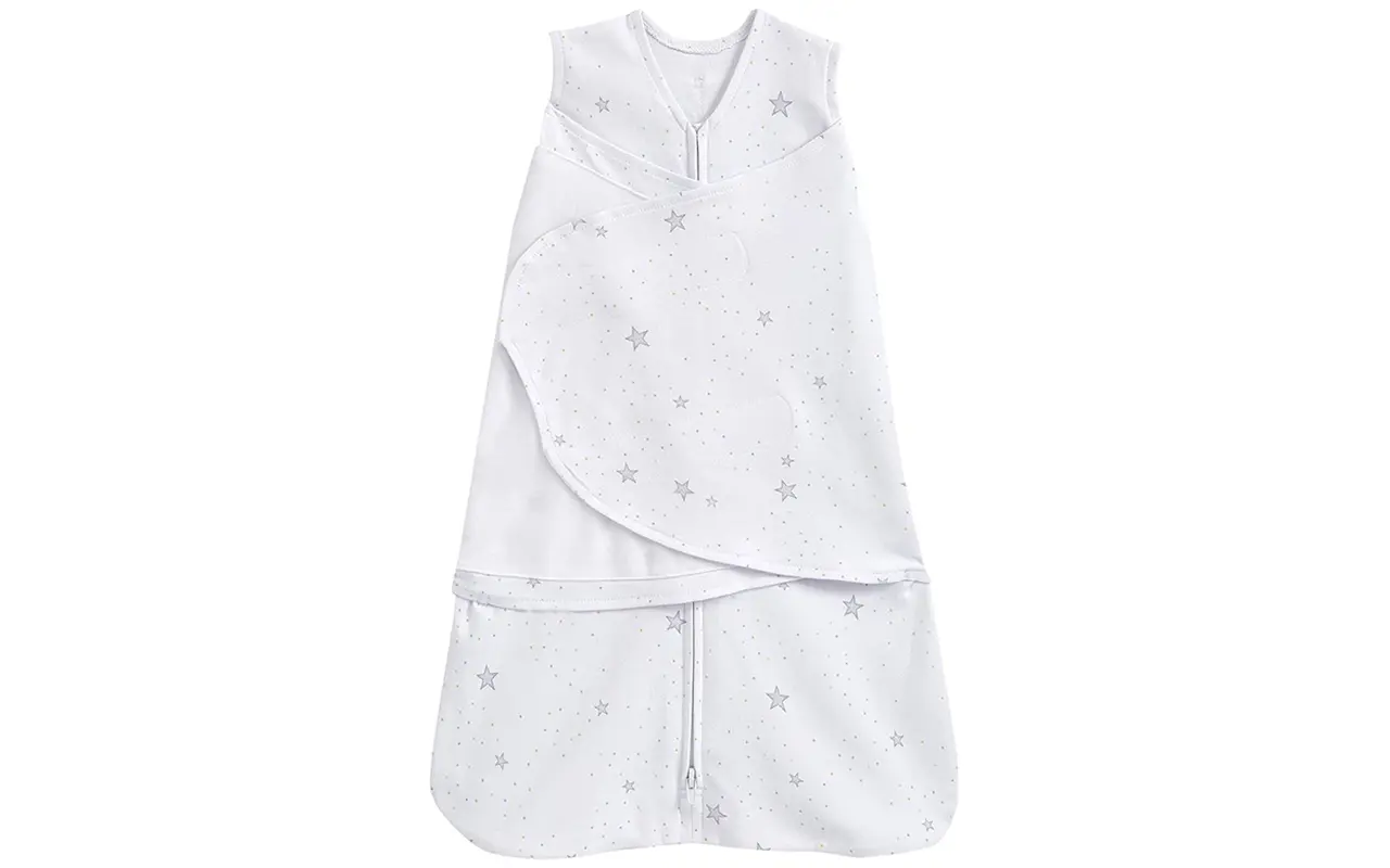 Designed to replace loose blankets in the crib, this 100% cotton baby sleep sack features a minimalist grey star and gold dot pattern. Our production integrity guarantees that every unit is technically capable of passing 2026 OEKO-TEX, GOTS, and CE safety certifications; full OEM, ODM, and Customized support.