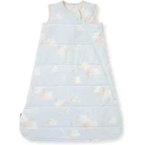 Guaranteed to pass GOTS and OEKO-TEX safety standards, this blue watercolor cloud sleeping bag for baby is purely handcrafted for high absorbency and 100% cotton breathability. We offer dedicated OEM, ODM, and Customized support.