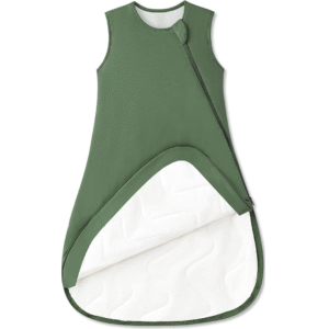 Earthy Olive Green offers a serene aesthetic appeal for this purely handcrafted 100% cotton sleeping bag for baby. OEM, ODM, and Customized workflows are guaranteed to pass GOTS and OEKO-TEX benchmarks.