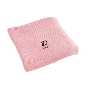 Petal pink crochet baby blanket style in 100% cotton. Highly absorbent and breathable for total skin protection. OEM/ODM custom-ready; guaranteed to be capable of passing OEKO-TEX/GOTS.