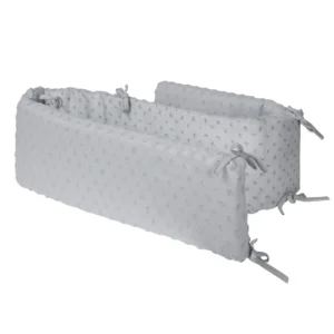 This Slate Grey bumper for crib collection utilizes 100% organic cotton for gentle protection. Guaranteed capability for GOTS/OEKO-TEX passing. Low MOQ for OEM, ODM, and Customized branding.