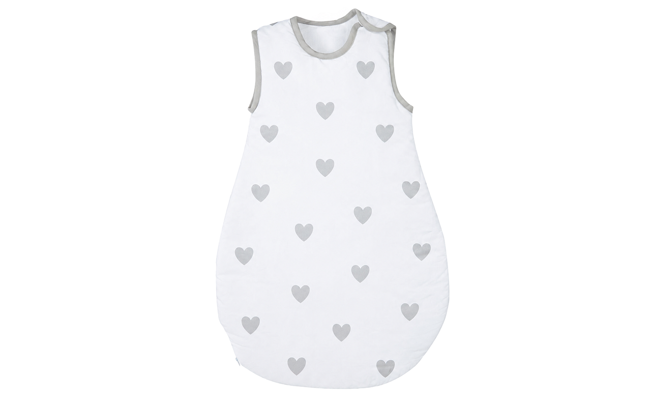 Timeless grey hearts on a white purely handcrafted 100% cotton base prioritize moisture-wicking and softness. Global B2B brands benefit from OEM, ODM, and Customized solutions guaranteed to pass GOTS and OEKO-TEX benchmarks.