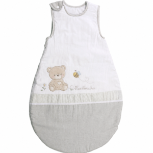 Elegant bear motifs on a grey-and-white purely handcrafted 100% cotton base ensure high absorbency and skin comfort. Global B2B partners access OEM, ODM, and Customized support guaranteed to pass GOTS and OEKO-TEX.