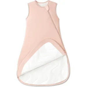 Warm Salmon hues provide a glowing aesthetic appeal for this purely handcrafted sleeping bag for baby. OEM, ODM, and Customized services are available, with all materials guaranteed to pass GOTS and OEKO-TEX safety standards.