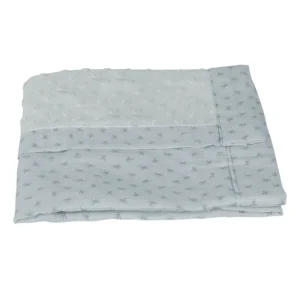 Refine the nursery with this 100% pure handcrafted organic cotton blanket in a sophisticated Light Blue-Gray. Featuring a crisp 3D terry dot weave, it ensures unrivaled softness, rapid absorbency, and a guarantee to pass 2026 OEKO-TEX & GOTS. Full OEM, ODM, and customized services are provided.