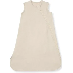 Minimalist oatmeal heather tones provide a sophisticated, textured aesthetic appeal for this purely handcrafted sleeping bag for baby. OEM, ODM, and Customized services are offered with a guarantee to pass international GOTS and OEKO-TEX requirements.