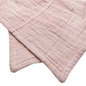 Muslin square cloth fabric detail macro display showing uniform fine weaving with clear yarn visibility. High-quality craftsmanship evident. We provide OEM customization supporting weave specifications, density, and technique optimization comprehensive customization options.