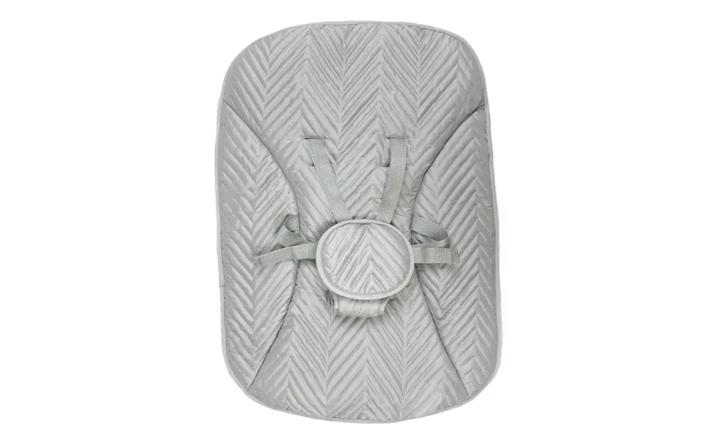 Multi-functional infant seat pad front view showcases ergonomic design with flexible shape adapting to newborn to toddler developmental stages. Chevron quilted fabric paired with gray coloring presents premium appearance. We provide complete OEM customization solutions allowing adjustments from pattern design, material selection to functional design.