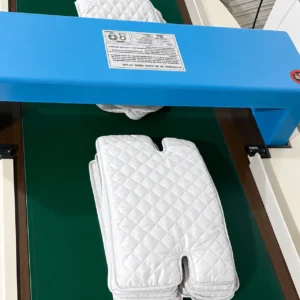 Our seat cushion manufacturing line incorporates a mandatory industrial-grade needle detector sweep for all finished goods before final bulk packing. As a compliance-focused baby textile factory in China, we enforce this electronic scanning phase to ensure our nursery items are 100% free of metallic residues.